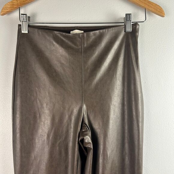 Aritzia Wilfred Elaine High-waist flared Vegan Leather pants - Picture 4 of 7